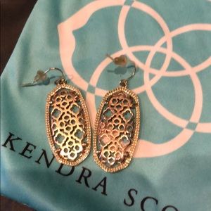 Kendra scott earrings